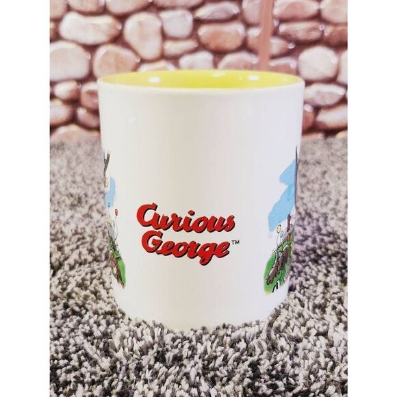 Curious George Visits the Zoo Mug - Picture 2 of 8